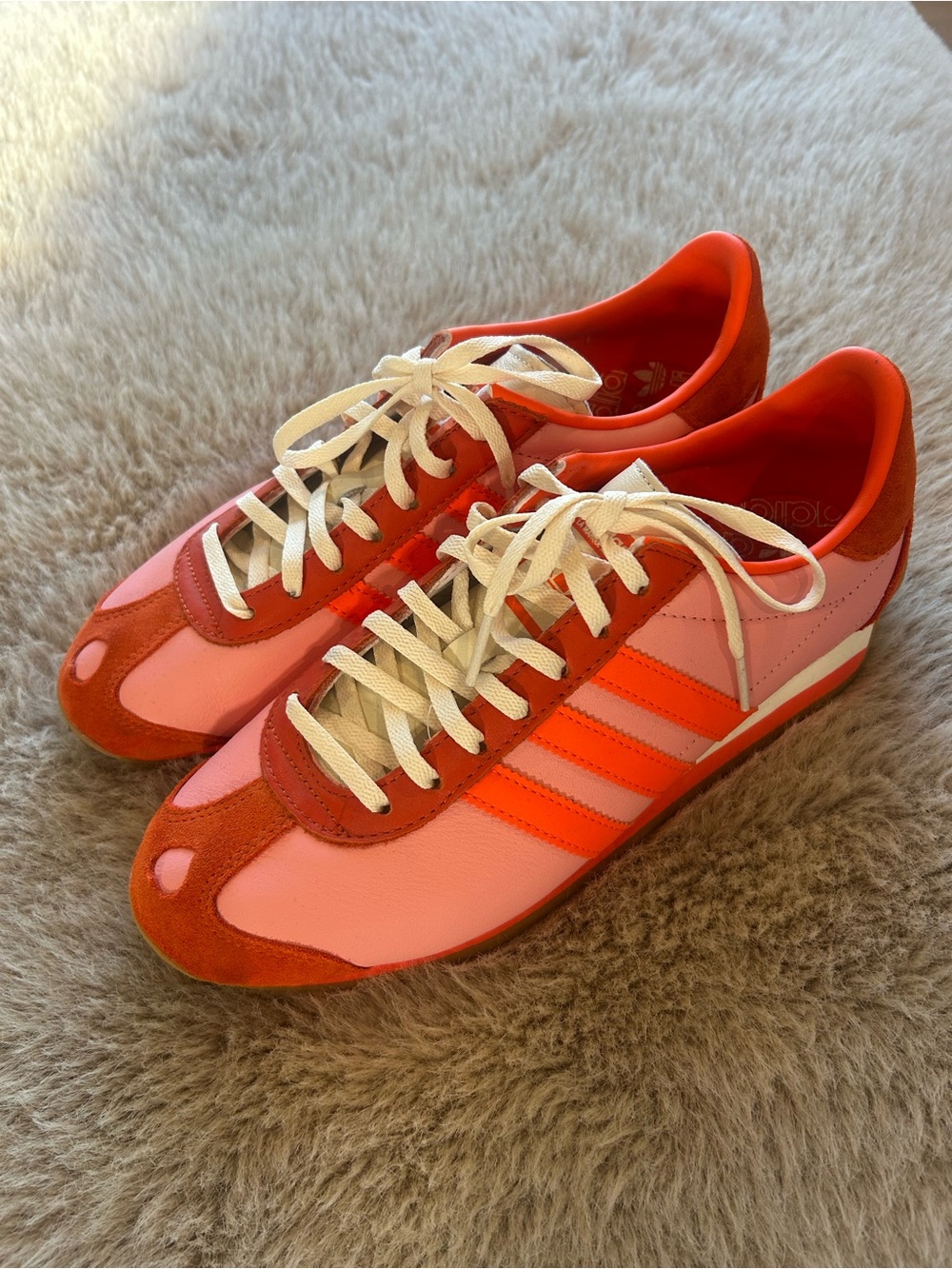 Special edition Valentine’s adidas Pink and Orange Low-Top Espadrille❤️8